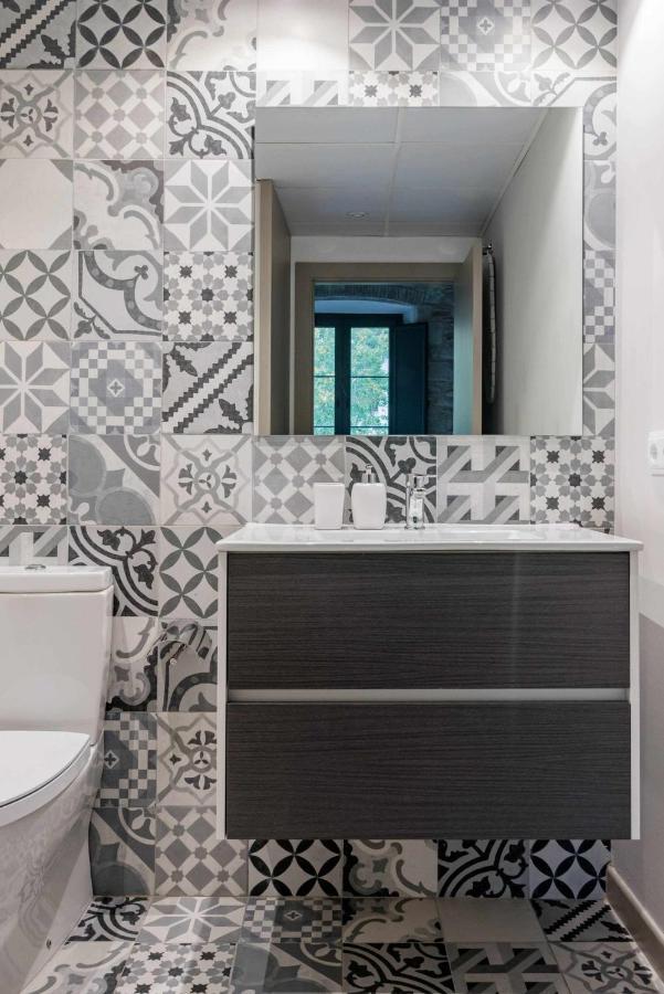 Bonaventura 4 Restored Apartment In Heart Of City Girona Exterior photo